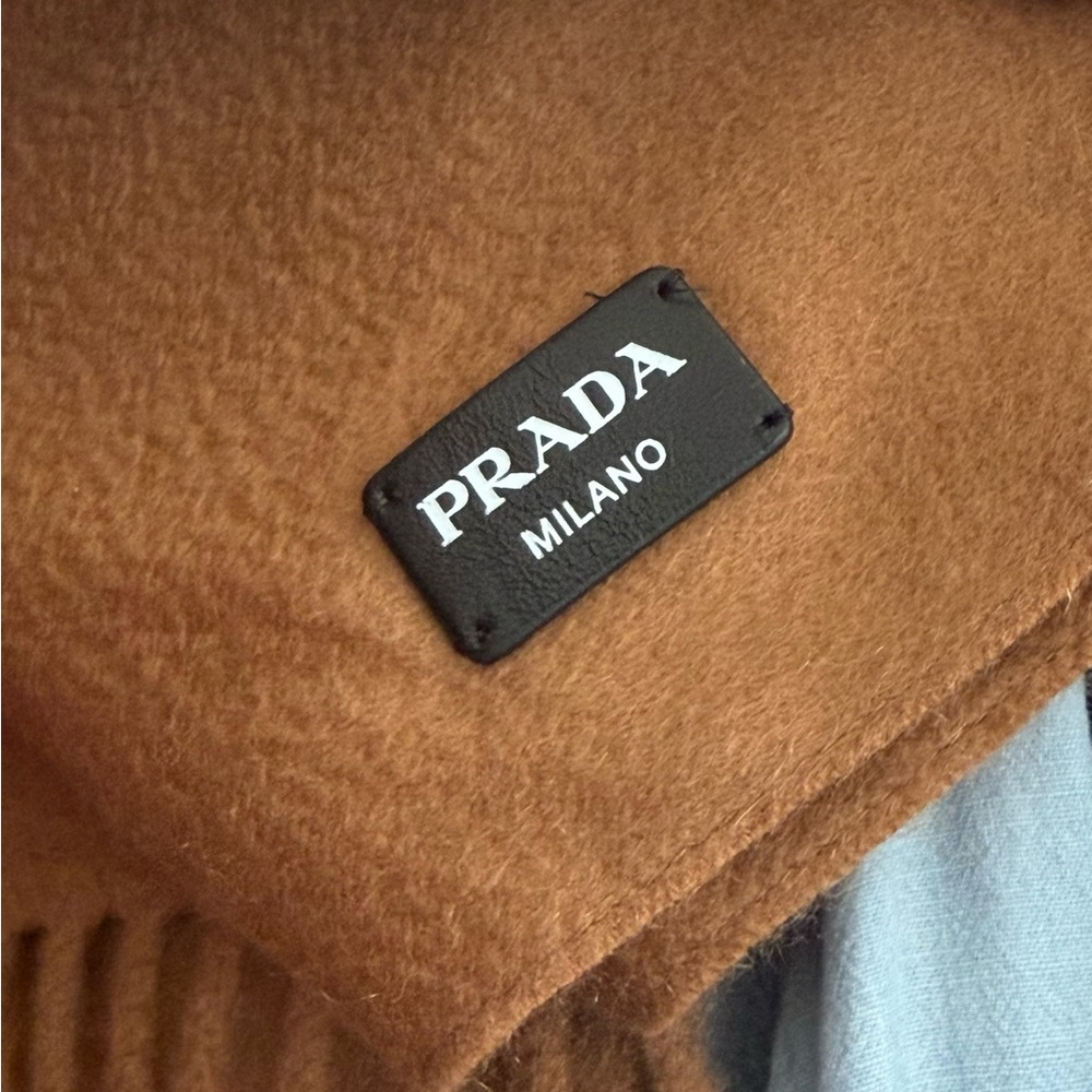 Prada wraparound cashmere miniskirt - Picture 7 of 7